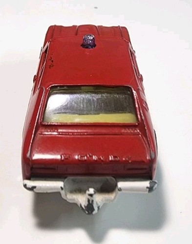 Vintage Corgi Juniors Whizzwheels Red Ford Capri Fire Chief 1/64 Diecast - Picture 6 of 10