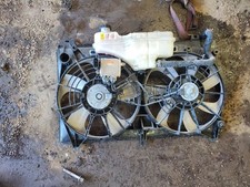 Radiator Fan Motor Fan Assembly Fits 16-19 LEXUS GS350 1727074