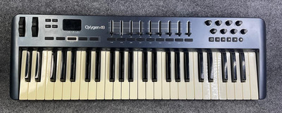 Vintage M-Audio Oxygen 49 3rd Gen MIDI Controller Electronic Keyboard Piano