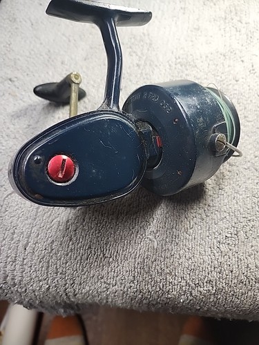 Vintage Mitchell 406 High Speed Spinnrolle Frankreich Regal 6 - Bild 3 von 4