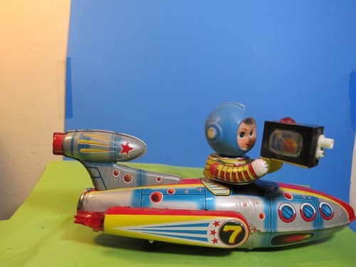 Vintage ME 777 Universe Tin Plate Televiboat in Original Box, WORKS!!! - Picture 2 of 9