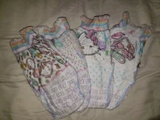 (4) Samples of PAMPER Easy Ups Training Pants Size 4T-5T Girls HELLO KITTY RARE