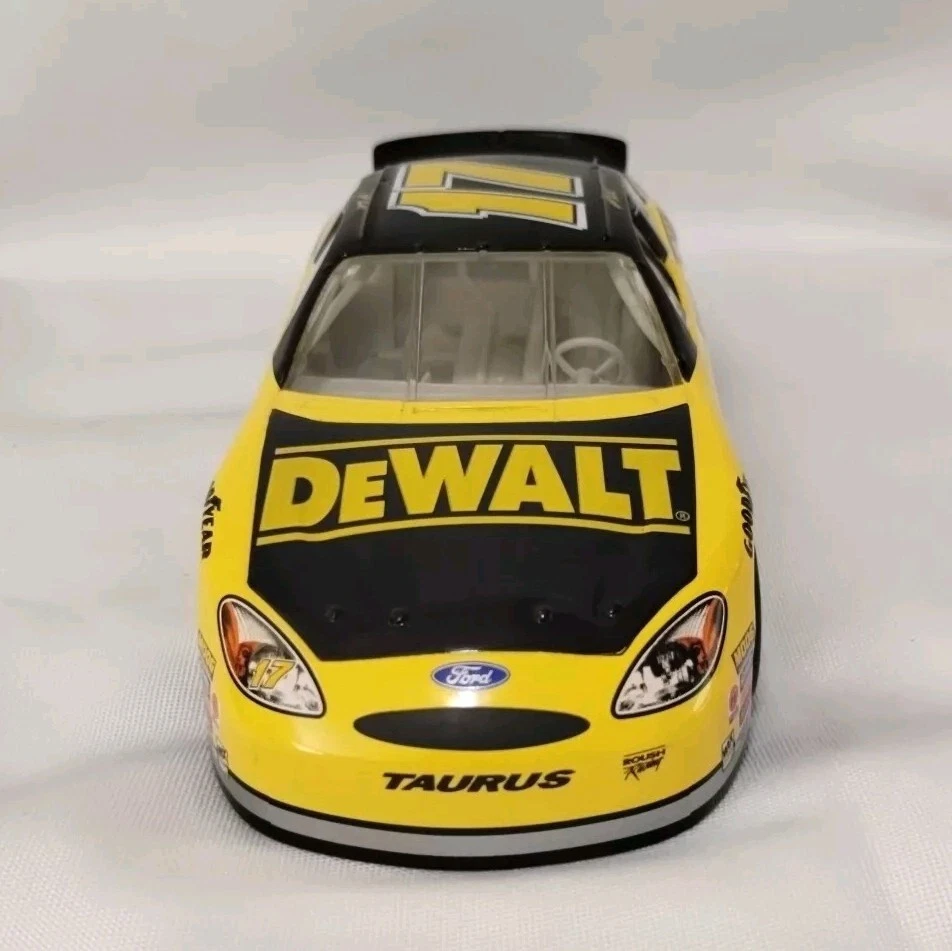 Ford Taurus Hot Wheels 1999 Matt Kenseth #17 Dewalt calibre de equipo fundido a presión  Foto 3 de 4