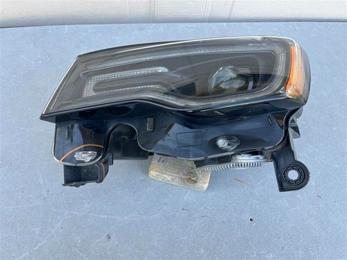 2017-2021 17 18 19 20 21 Jeep Grand Cherokee Headlight OEM 68266649AD - Picture 3 of 18