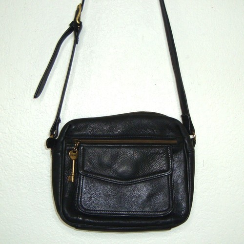 FOSSIL Black Pebbled Leather Shoulder 