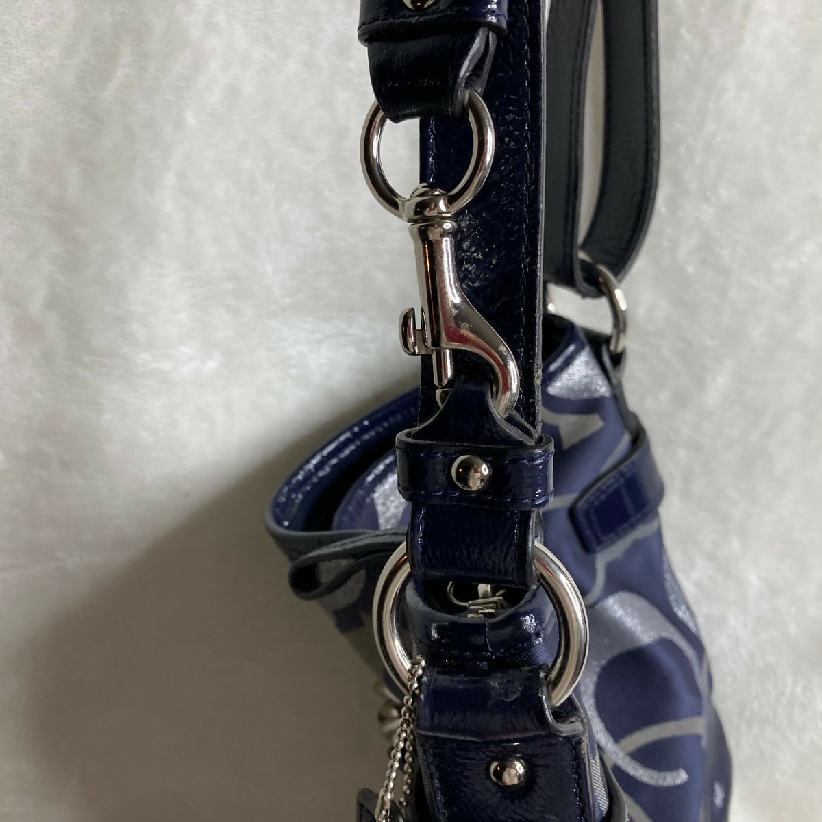 Coach F19820 Moto Optic Metallic Chain Navy Signature