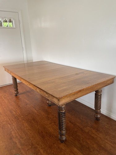 Antique Expandable Wood Dining Set Rectangular Table with 8 Antique Oak Chairs