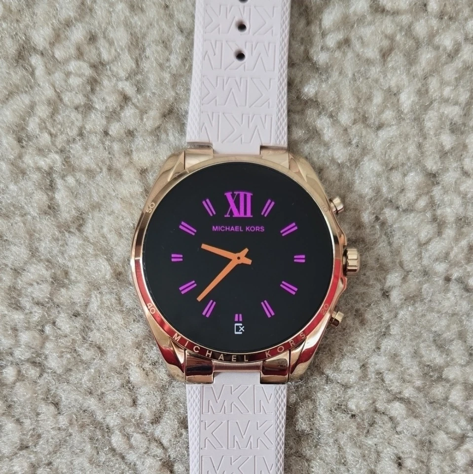 Michael Kors Gen 6 Bradshaw Rose Gold-Tone and Logo Silicone Smartwatch - Image 3 of 4
