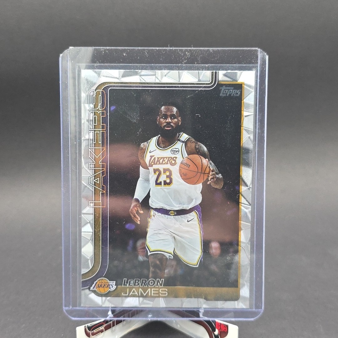 2025-26 Topps LeBron James Diamante #150 Lakers