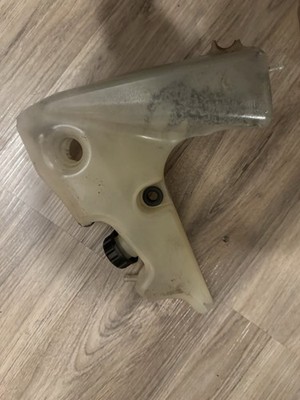 給水タンク 2008-2010 Kawasaki Ninja Zx10r Zx-10r Coolant Water Tank Reservoir