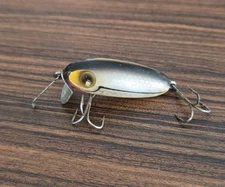 WRIGHT MCGILL BUG A BOO VINTAGE FISHING LURE CRANKBAIT METAL LIP - 1.75"
