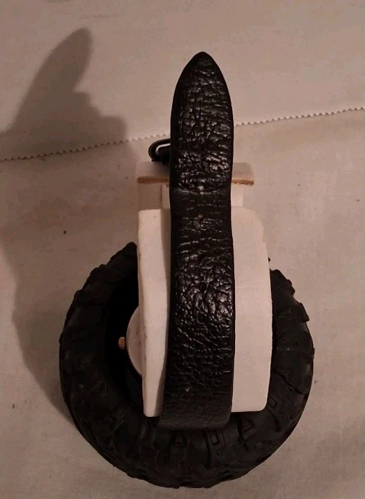 Black & Gold tone Futura Watch, Leather Band  Buckle Bad  Needs Battery  - Image 2 of 4