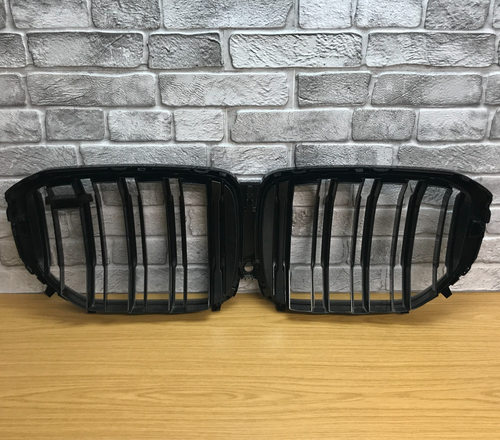 GENUINE BMW X5M, F95 Front Bumper Grille 51138079727. X5 F15. BLACK GLOSS. 13X - Picture 12 of 15