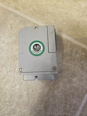 Allen Bradley/Photoswitch 42MRU-5000 