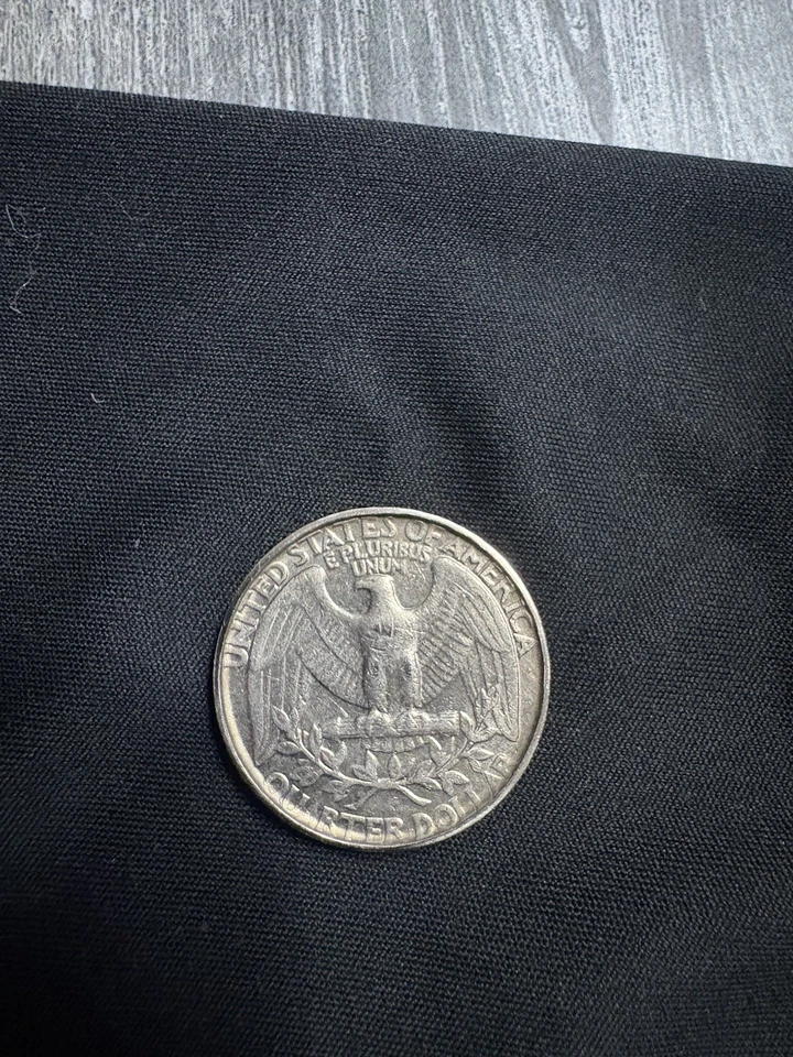 1989-P Washington Quarter Error Coin Edges. Smoothly Edge, Raised Edge. - Image 4 of 4