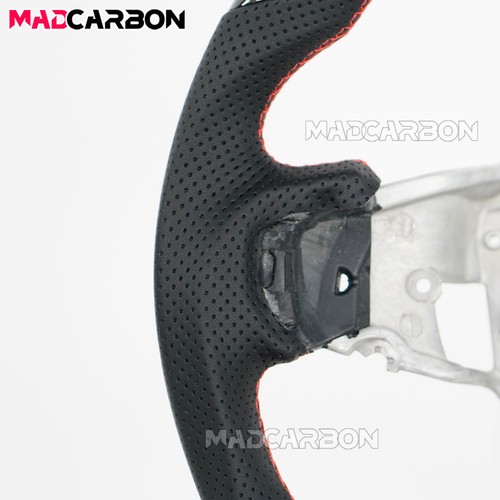 Volante sportivo in vera fibra di carbonio per Ford Ranger Raptor 2024 pelle nero - Foto 10 di 13