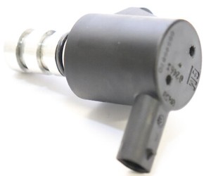 Opel Astra K 1.2T Facelift 55595870 Ventil Durchflusssteuerung Ölpumpe