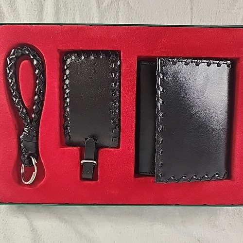 Reed St James Braided Leather Set-Trifold Wallet, Luggage Tag, Keychain Vintage - Picture 3 of 4
