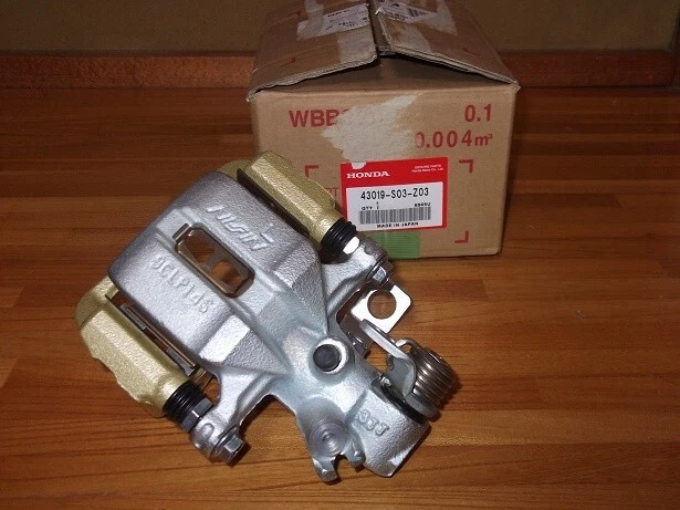 原始设备制造商本田 Civic EK9 Acura Integra DC2 Type-R 后盘式制动卡钳套装正品 — 第 4/4 张图片