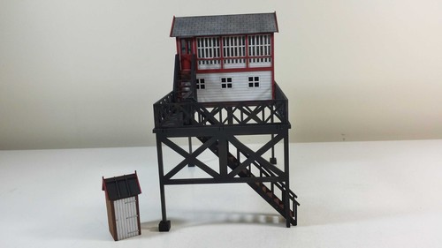 O Gauge Overtrack Signal Box Kit with Khazi. Covers Pre-grouping to BR Period - Picture 3 of 10