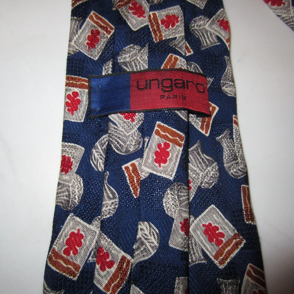 CORBATA VINTAGE HÚNGARO PARÍS 100% SEDA HECHA EN ITALIA GRAN PATRÓN Foto 2 de 4