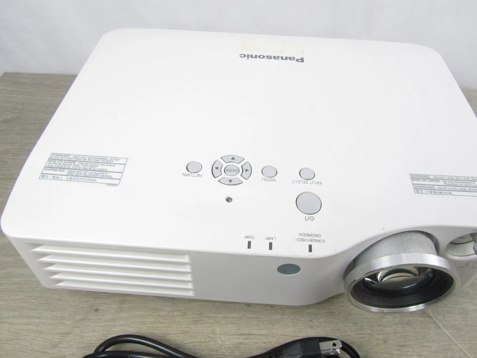 Panasonic TQFB533 LCD Home Theater HDMI Projector White Tested & Works - Image 4 of 4