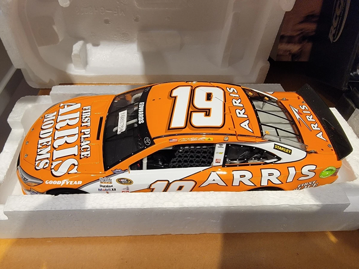 Carl Edwards Toyota 1:24 Diecast Racing Cars for sale | eBay