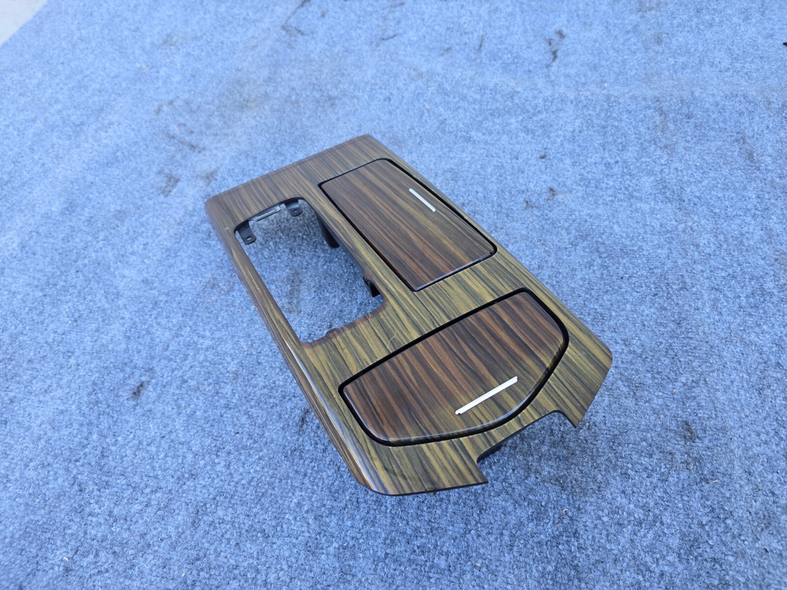 CENTER CONSOLE WOOD TRIM COVER ASSEMBLY OEM 14-17 MASERATI GHIBLI S
