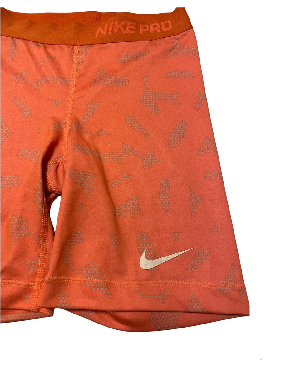 Bermuda hotsell nike crossfit