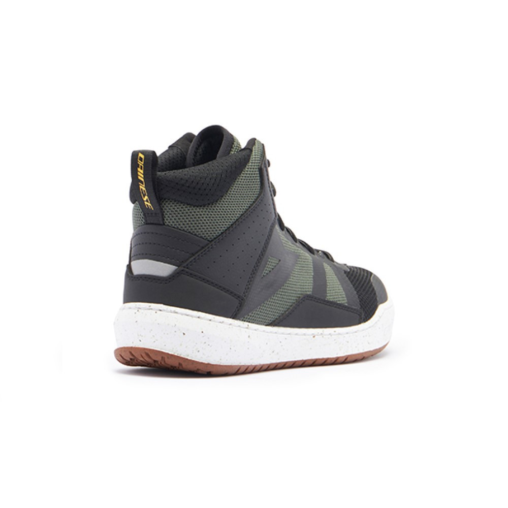 Trainers, photo 3 of 4