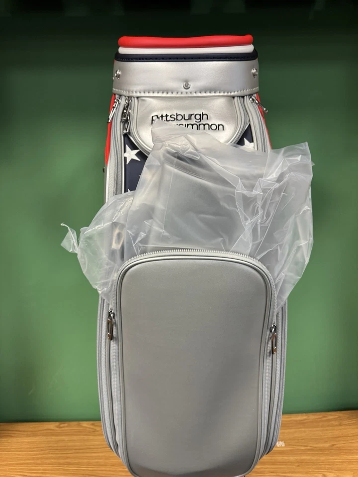 Nueva bolsa de golf TaylorMade US Open Oakmont Staff 2025 Foto 4 de 4