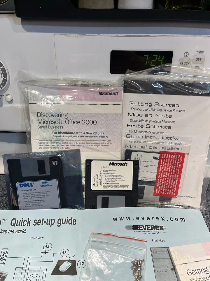 MICROSOFT WINDOWS 98 & 2000.st#B-1 - Image 3 of 4