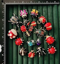 Lote de 17 broches Ladybug escarabajo esmalte diamantes de imitación insecto insecto broche conjunto a granel