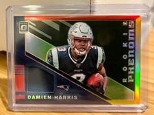 2019 Donruss Optic Damien Harris Rookie Phenoms Red Yellow Relic Prizm Card #RP9. rookie card picture