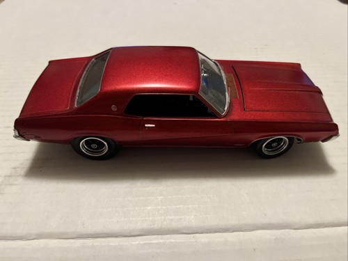 1969 Mercury Cougar XR-7 Built Plastic Model By AMT 1/25 Scale With Vintage Box - Picture 3 of 14