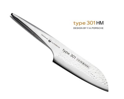 CHROMA Type 301 hammered - Santoku mit Hammerschlag - Klinge: 17,8 cm P-02HM