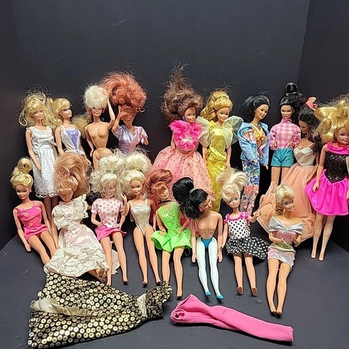 18 VTG Barbie Dolls Mattel Hasbro 1960s-80s Lot Clothing Estate Find As-Is READ