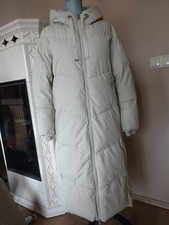 ** Megaschöner Steppmantel in Maxilänge ** Gr.42 ** Absolut neuwertig **