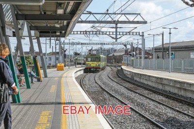 PHOTO  CONNOLLY TRAIN STATION-1009