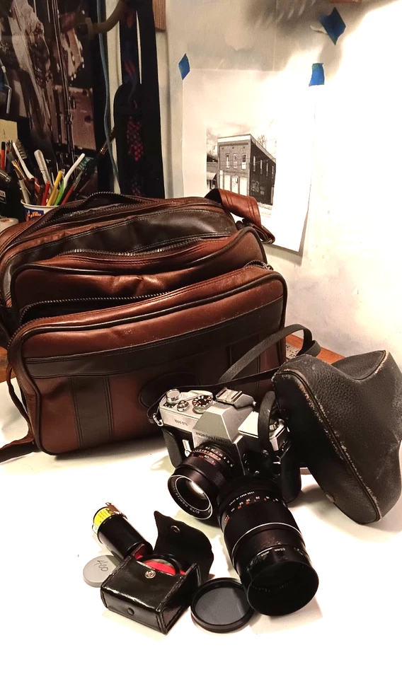 Cámara DTL Mamiya/Sekor 1000 con accesorios hecha en Japón Foto 3 de 3