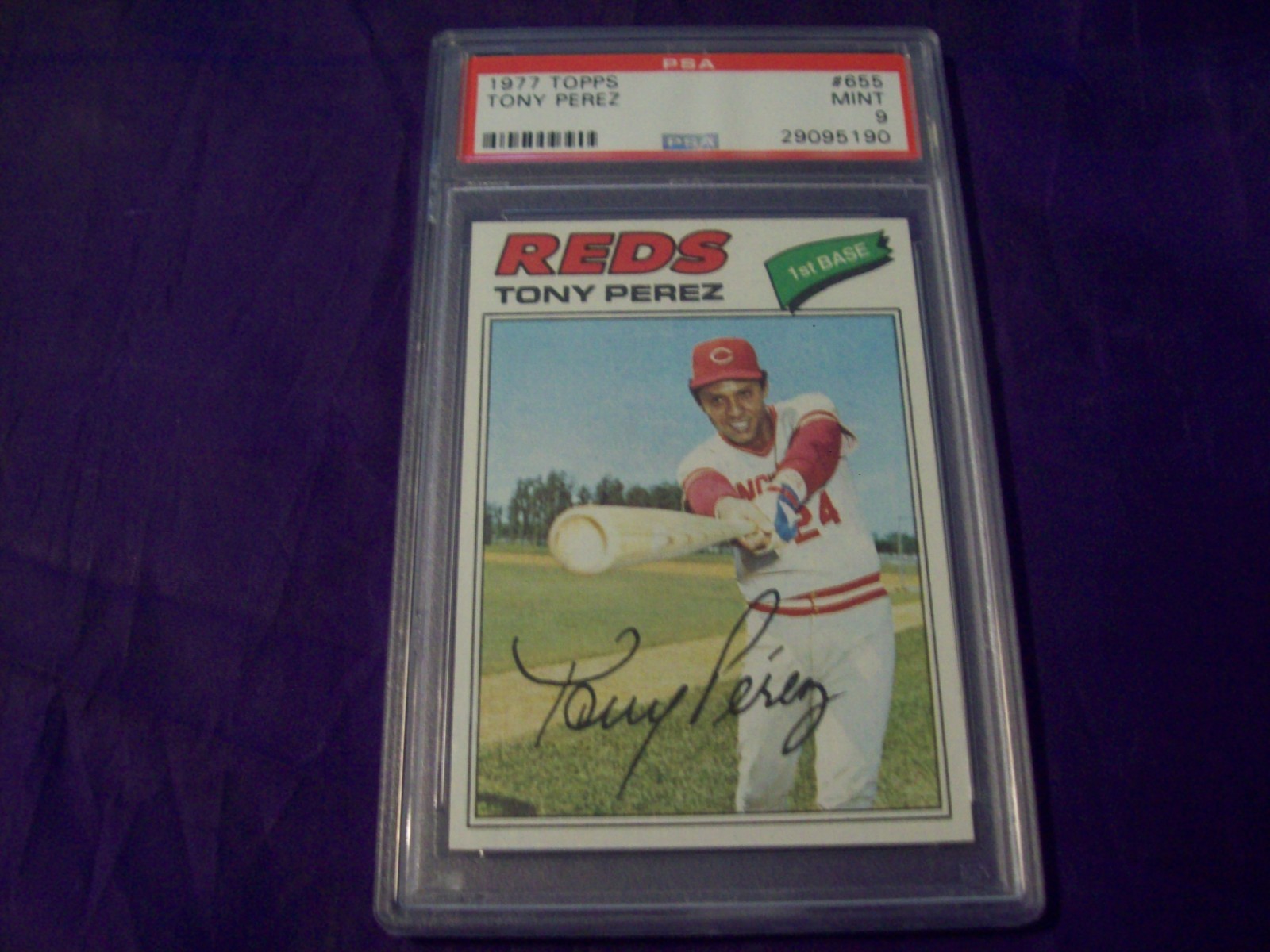 1977 TOPPS #655 TONY PEREZ (REDS) PSA 9