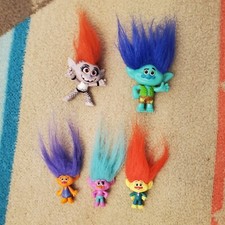 Lot of 5 Hasbro Trolls Small Mini Figures