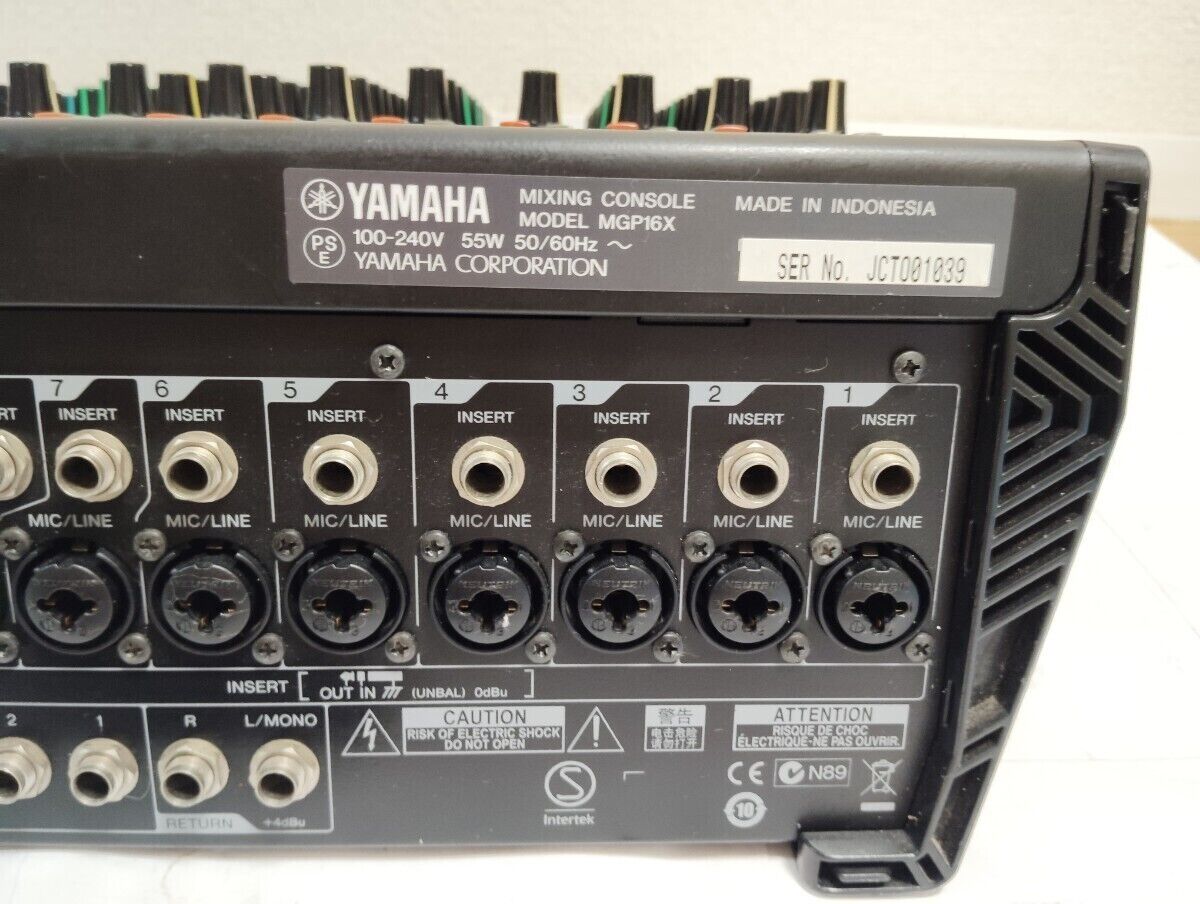 Yamaha MGP16X 16-Channel Mixer Audio Interface & Effects Yamaha MGP16X 16-Channel Mixer Audio Interface & Effects