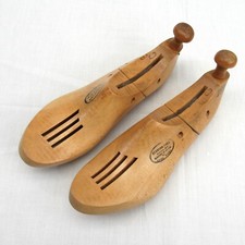 Vintage Stanton Tree Wood Shoe Forms McNichol and Taylor vented 9