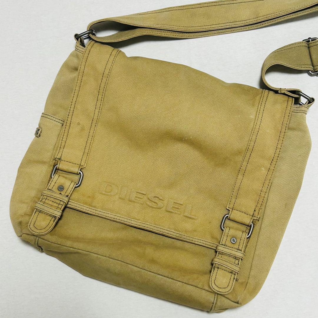 Diesel Men 00S Archive Shoulder Bag Messenger Y2K 35x34x10cm Diesel Men 00S Archive Shoulder Bag Messenger Y2K 35x34x10cm