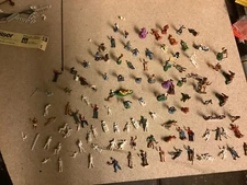 100 Plus 1/90 Scale Painted Figurines People HO Scale