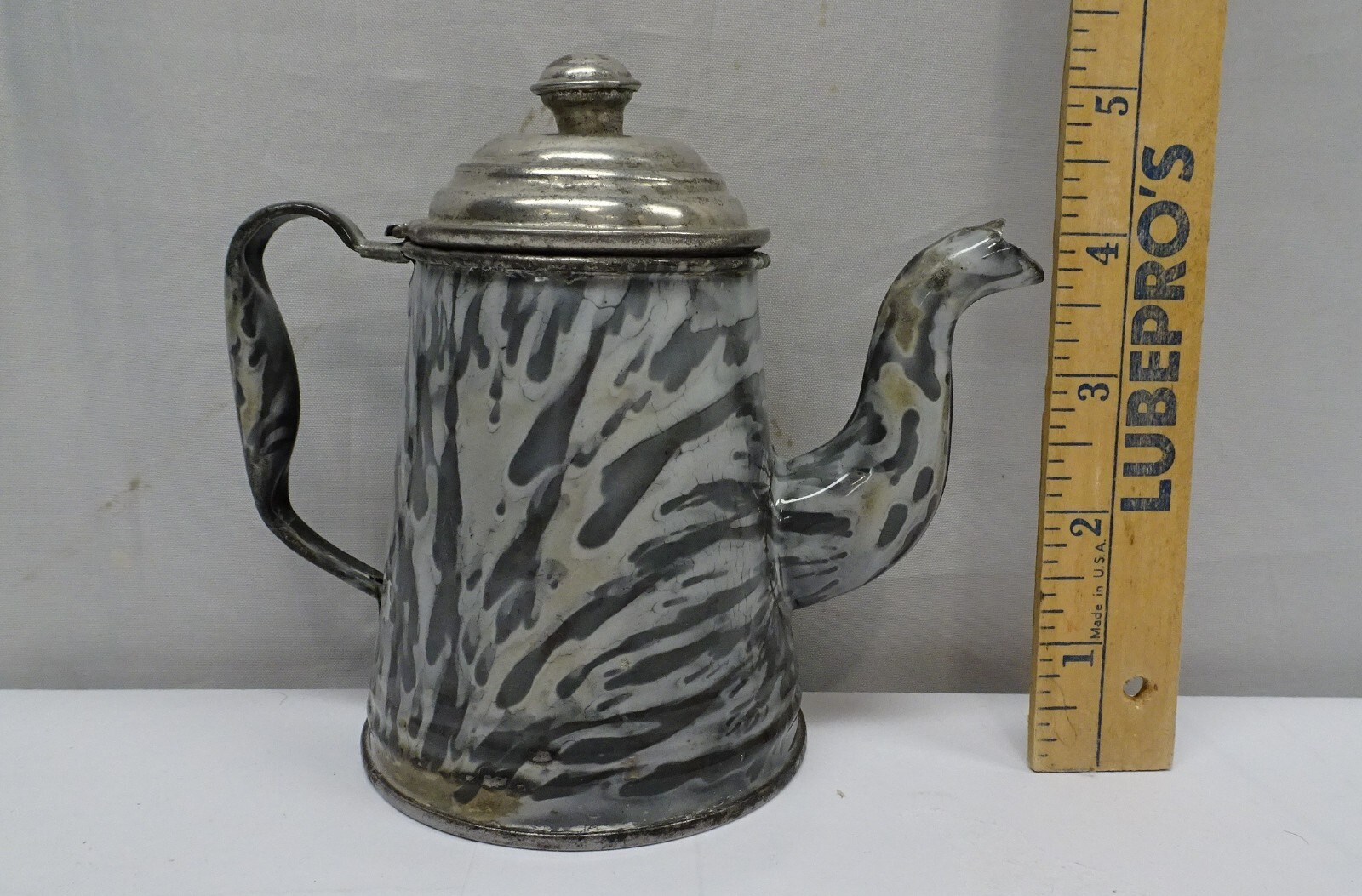 ANTIQUE VINTAGE ENAMEL SALESMAN SAMPLE GREY SWIRL TEAPOT KITCHEN