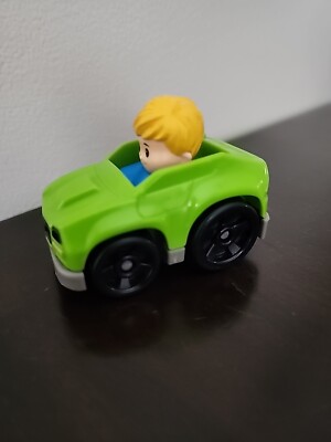 Fisher Price Little People Wheelies Eddie in Green Toy Car