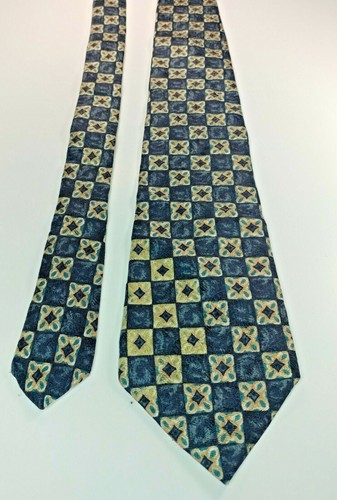 Gap Mens Blue Beige Gold Green Diamond Squares Silk Neck Tie 57" 4" - Picture 9 of 9