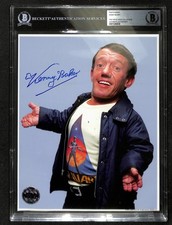 Kenny Baker "R2-D2" BHS Signed Star Wars 8x10 Photo – Official Pix – BECKETT